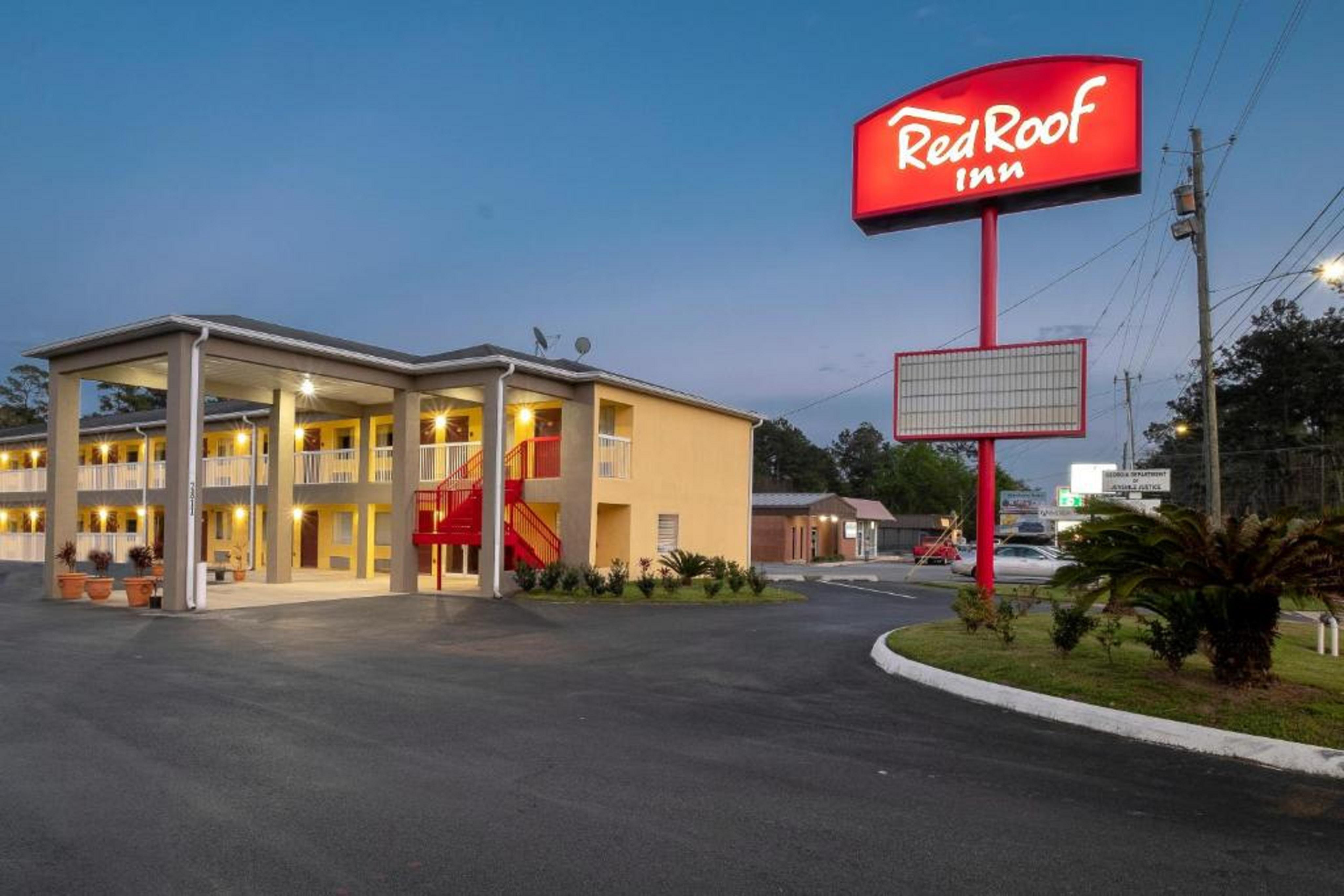Red Roof Inn Valdosta - University Екстериор снимка