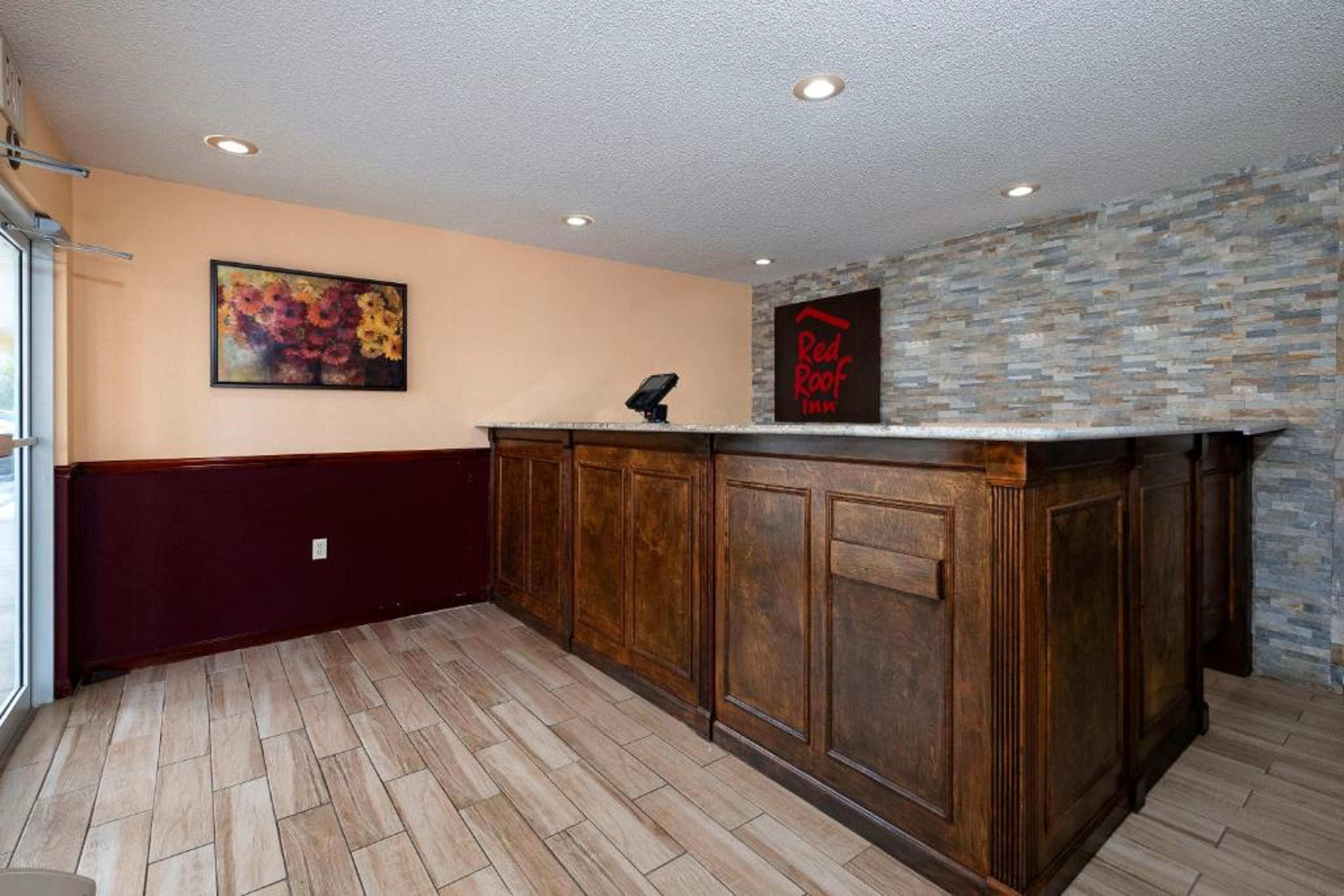 Red Roof Inn Valdosta - University Екстериор снимка