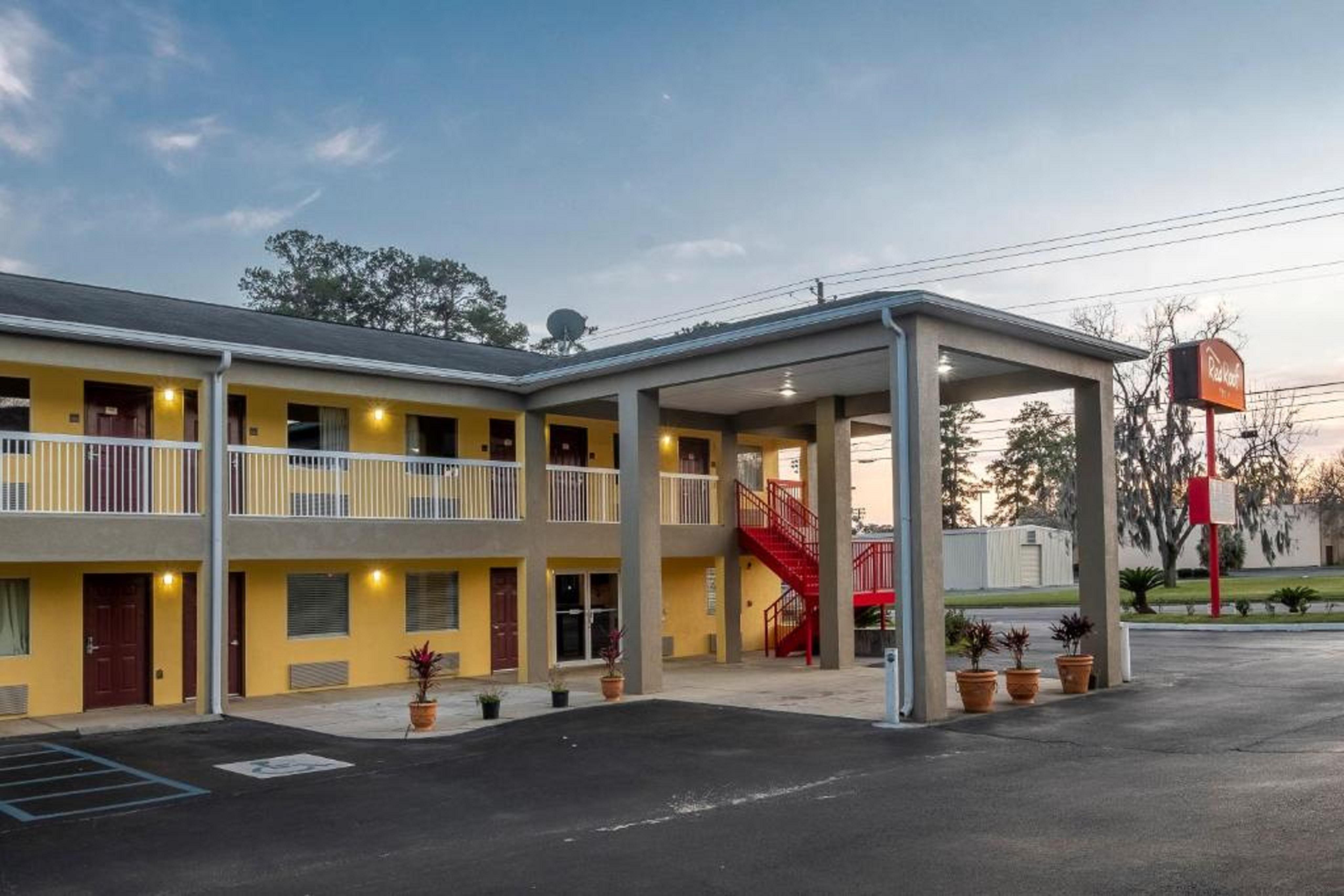 Red Roof Inn Valdosta - University Екстериор снимка