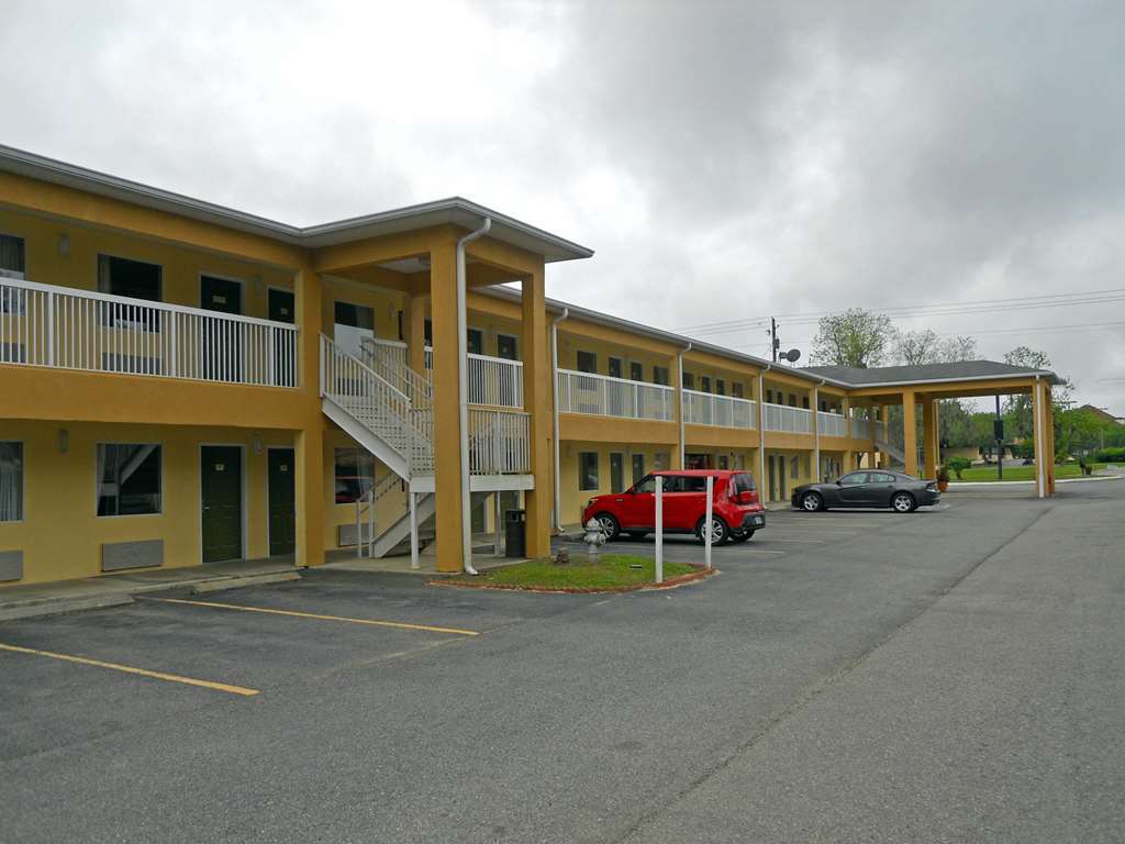 Red Roof Inn Valdosta - University Екстериор снимка