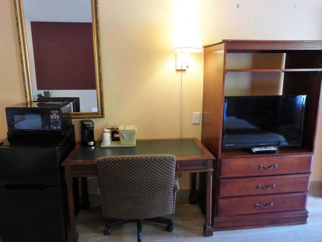 Red Roof Inn Valdosta - University Стая снимка